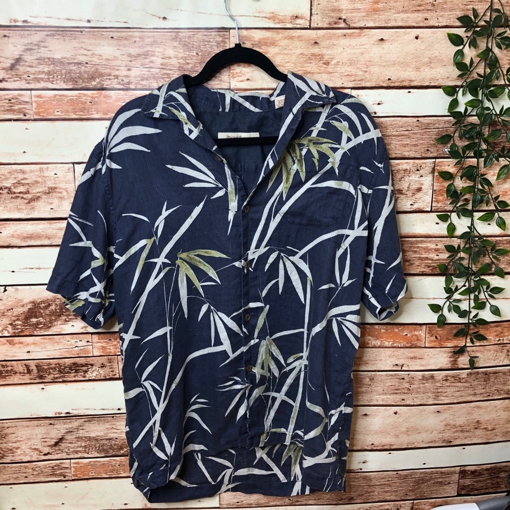 Tommy Bahama Linen Men’s Medium Hawaiian T-Shirt